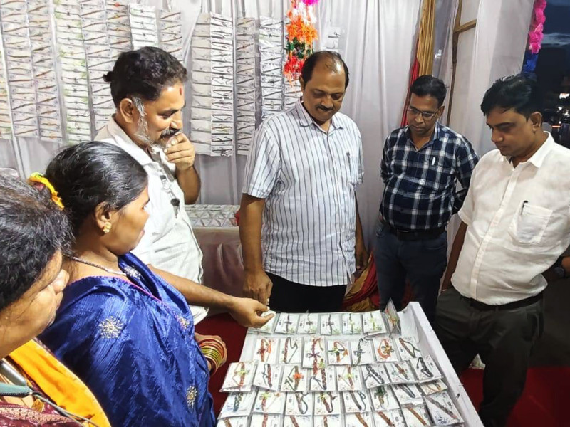 1'000 Rakhi?